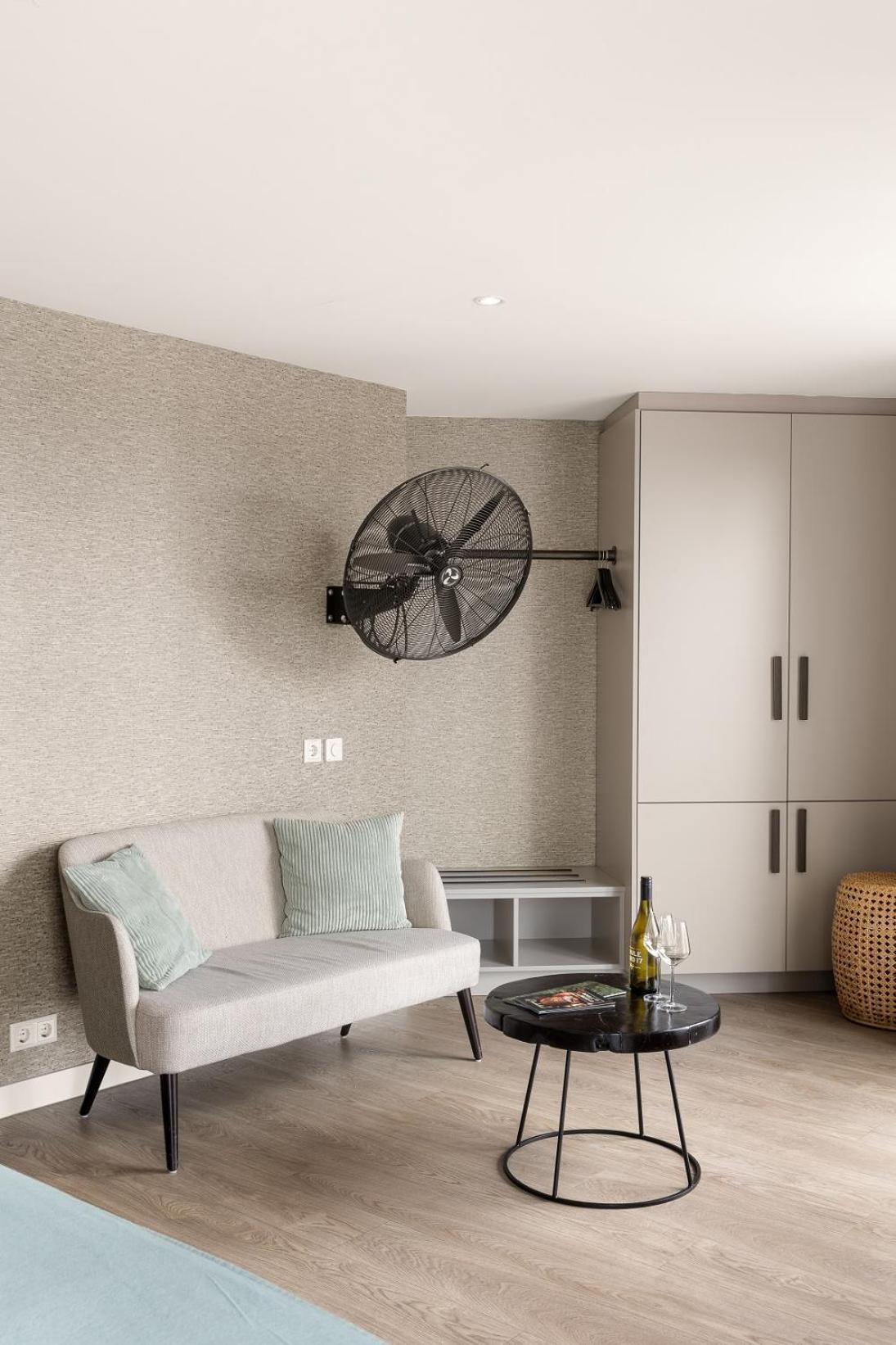 Suites Boulevard 17 블리싱겐 객실 사진