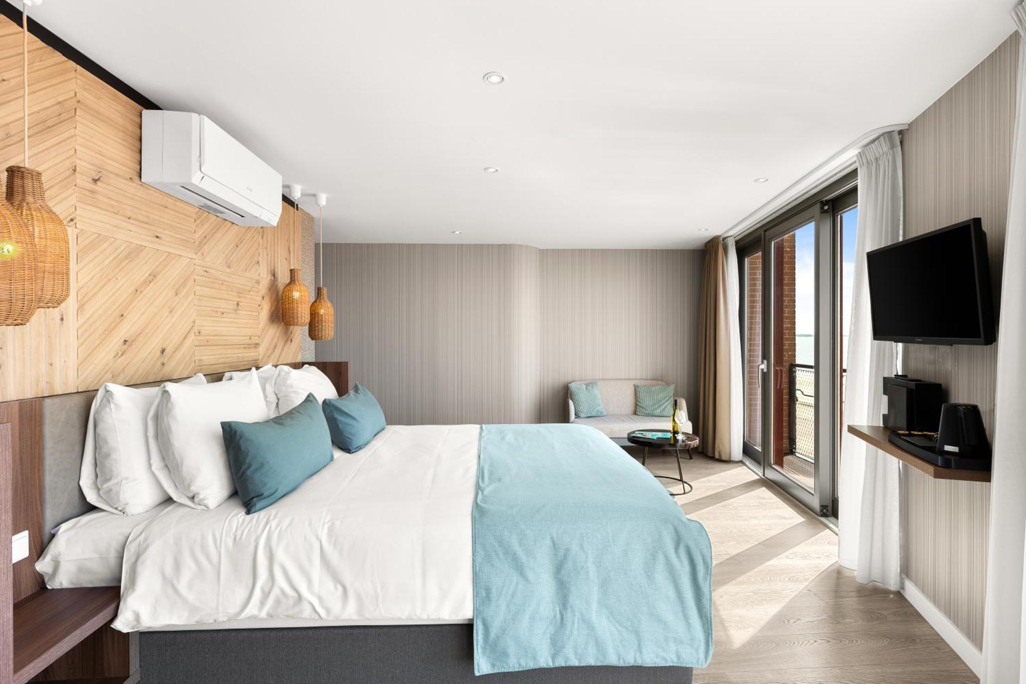 Suites Boulevard 17 블리싱겐 객실 사진