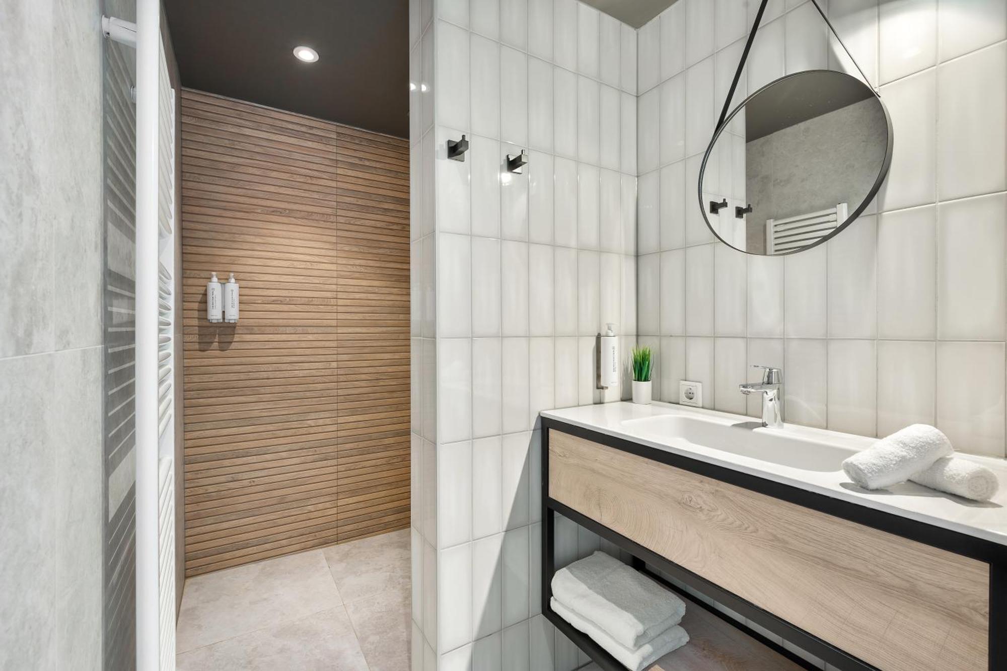 Suites Boulevard 17 블리싱겐 객실 사진